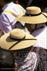 Traditionnal costumes - Saint Tropez