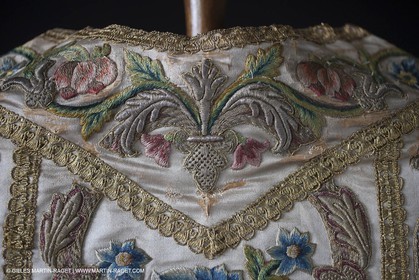 04 02 2013 - Marseille(FRA,13), Notre Dame de la Garde, Vêtements liturgiques