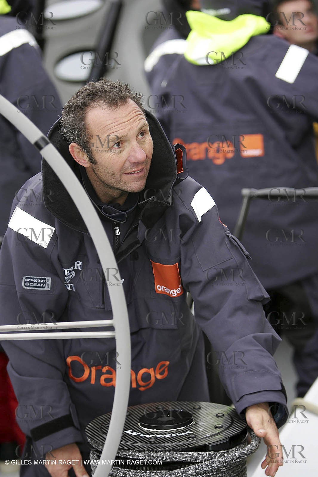 Trophée Jules Verne - Lorient - 30 12 04 - Orange II - Entraînement - A bord - Philippe Péché