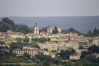 France, Provence, Haute Provence, Val de Durance, Durance river valley, Manosque
