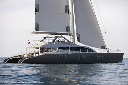 25 02 2011 - La Ciotat (FRA,13) - Super Yachts - Chantier H2X - Cartouche