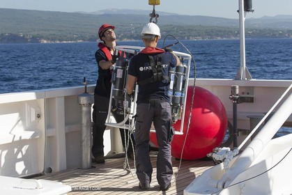 11 09 2014 - la Ciotat (FRA,13) - onboar Al Azzizi, oceanographic research ship buit by H2X boat yard, measure devices manipuation
