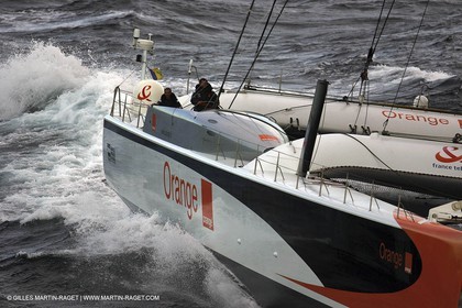 Orange II - 2004 Mediterranée Record - Start off Marseilles