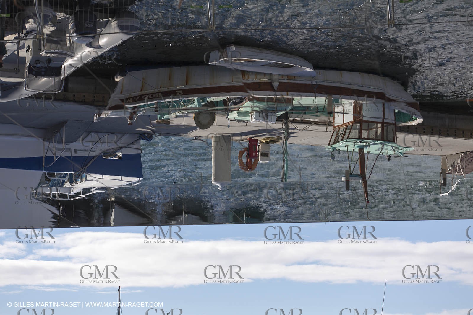 04 02 2013 - Marseille (FRA,13) - Vieux Port (historical port) refit - Works on the shadow maker