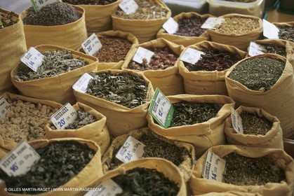 France, Provence, Marchés en plein air   Flee markets