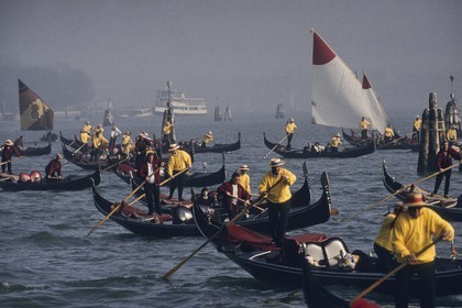 Gondoles à venise (ITA)