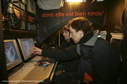 Orange II -Trophée Jules Verne 2005 - Entraînements - Lorient - Bruno Peyron + Roger Nilson