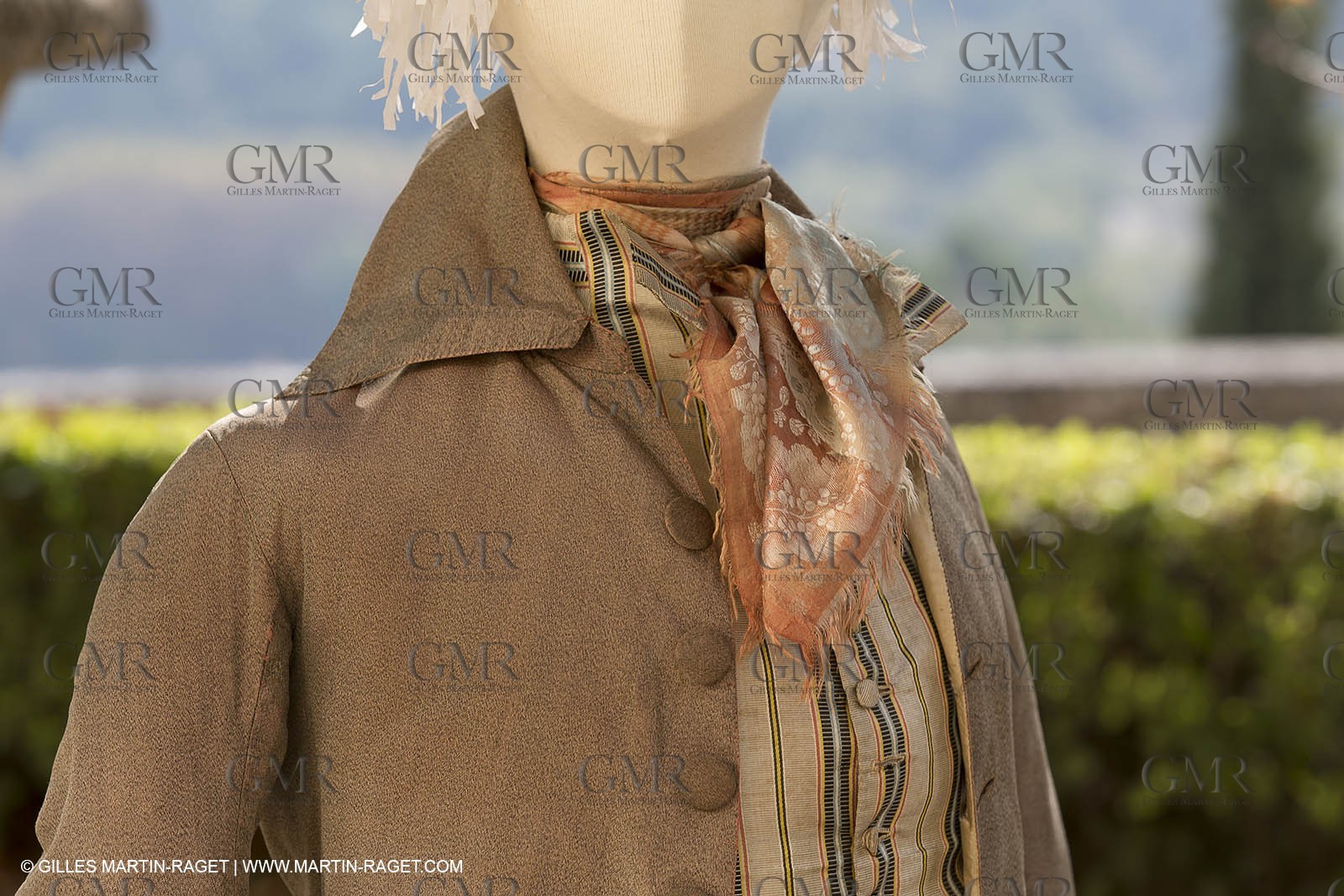 31 10 2013 - Ansouis (FRA,84) - Ansouis castle - Costumes of the exhibit Men costumes