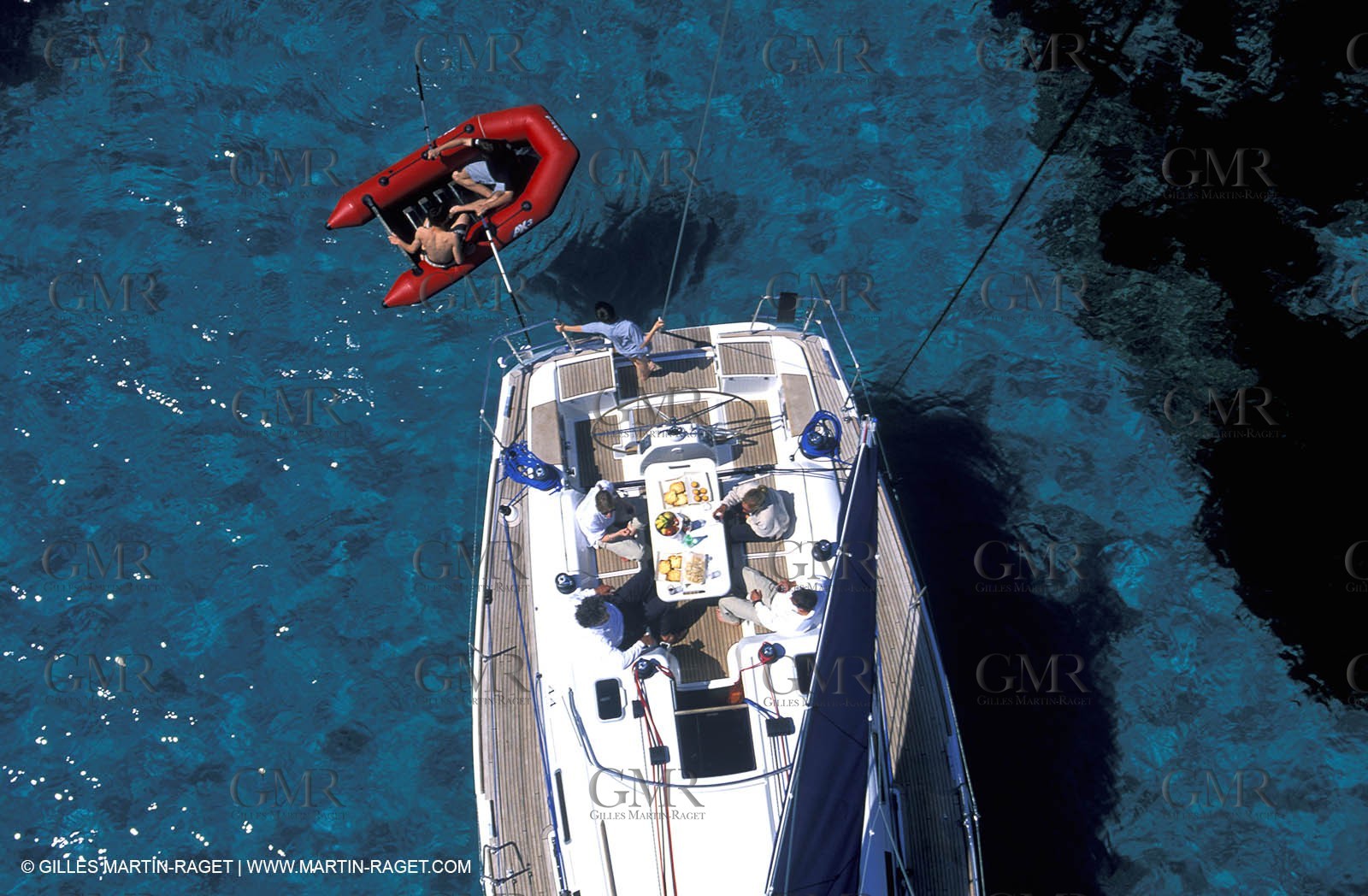 Cruising monohull mooring