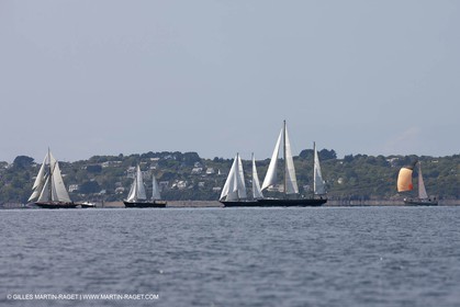 19 05 2010- Brest  - (FRA,56)  -  Les Pen Duick en rade de Brest
