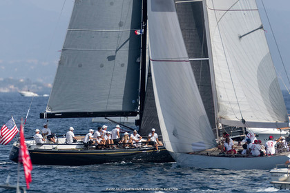 05 10 2023, Saint-Tropez (FRA,83), Les Voiles de Saint-Tropez 2023, Race Day 5, Défi Pride Vs Ikra