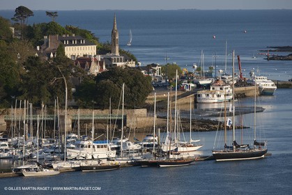 19 05 2010- Benodet - (FRA,56)  -  les Pen Duick dans l'Odet