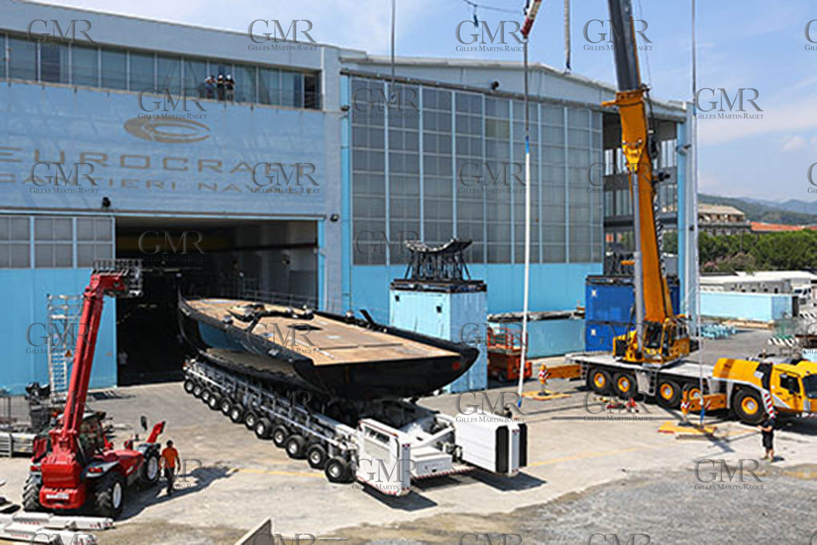 22 07 2017, Savona (ITA), Wally Cento Tango going out of the shed, Photo Gilles Martin-Raget