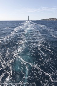 Samedi 5 septembre 2009 - Hyères (FRA, 83) - L'Hydroptère bat le record du monde de vitesse avec un run à 51,36 knts (sous réserve de ratification par le WSSRC)