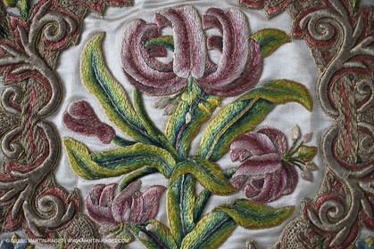 04 02 2013 - Marseille(FRA,13), Notre Dame de la Garde, Vêtements liturgiques