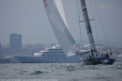 29 04 2007-Valencia (Spain)- 32nd America's Cup - Louis Vuitton Cup - RR2 - Day 1 - BMW ORACLE Racing
