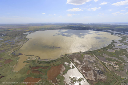 GMR_Gunboat68_3_Heli_4423