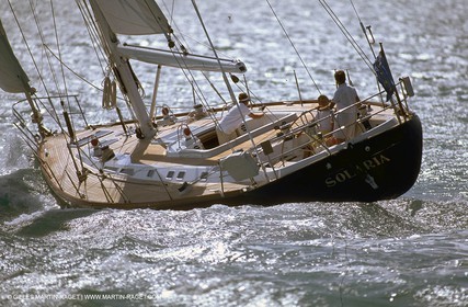 Monocoque de croisiere sous voile
