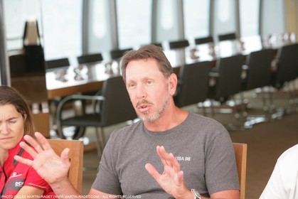 17 05 2007-Valencia (Spain)- 32nd America's Cup - Louis Vuitton Cup - Semi-final - Day 4 - San Francisco event presentation to Syndicate representative onboard Rising Sun