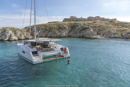 12 06 2018, Marseille (FRA,13), Chantier Fountaine-Pajot, Astrea 42