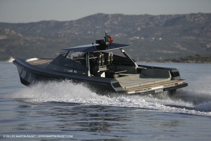 16 07 2007 - Portisco (Italie, Sardaigne) - Wally Power 47 millesime 2007