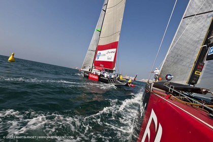 14 11 2010 - Dubai (UAE) - Dubai Louis Vuitton Trophy -  BMW ORACLE Racing - Training - Onboard Vs All 4 one