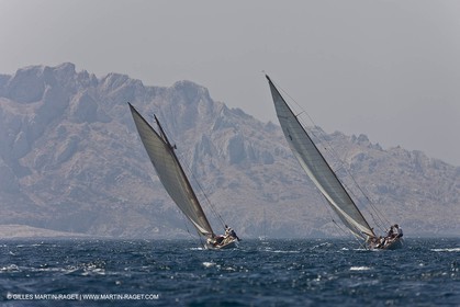 Sailing, Classic yachts, Voiles Vieux Port 2009, Marseille (FRA)