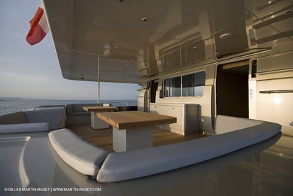 11 06 2007 - Valencia (Spain) - Bradley, super yacht catamaran dessiné par Gilles Vaton et construit par H2X à la Ciotat (France)