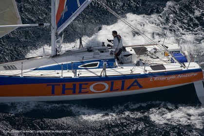 06-26-2007 - FIGARO II - THEOLIA - Skipper : Robert Nagy - Training off Marseille (south France) with strong wind conditions