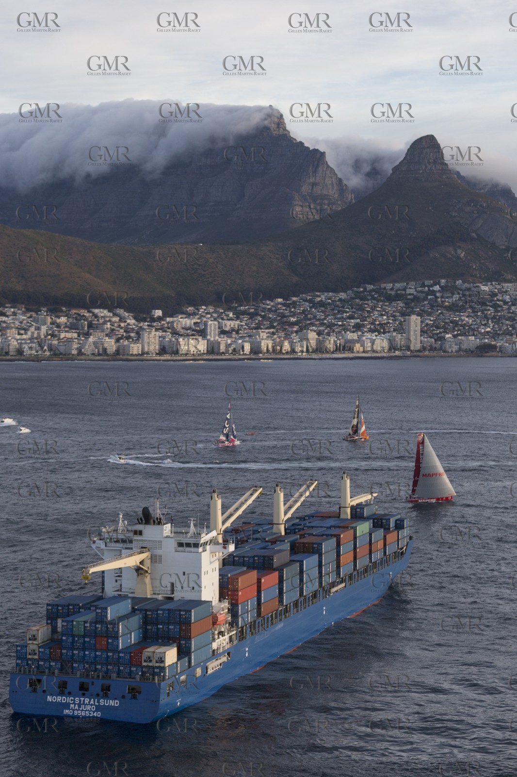 19 11 2014, Cape Town (ZAF), Volvo Ocean Race 2014-15, Team Alvimedica, Start Leg 2