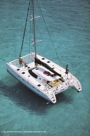 Multicoque au mouillage