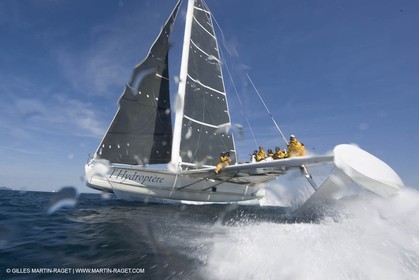 14 06 2008 - Toulon-Hyères (FRA,83) - 50 knots record attempt trials by l'Hydroptère