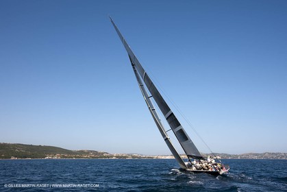18 05 2010 - La Maddalena (ITA, Sardinia) Louis Vuitton Trophy - BMW ORACLE Racing - Training