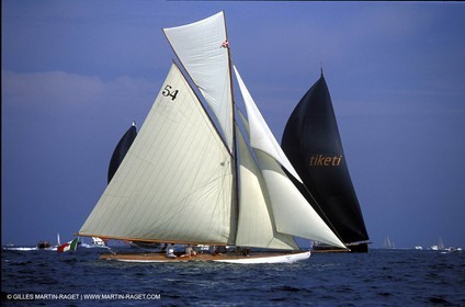 Sailing, Classic yachts, Voiles de Saint-Tropez 2003