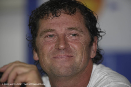 05 11 2006 - Pointe à Pitre Guadelupe (FRA) - Route du Rhum 2006 arrival - overall winner Lionel Lemonchois (Gitana 11)