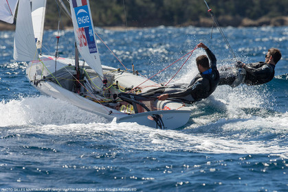 25 04 2016, Hyères (FRA,83), Jeux Olympiques Rio 2016, voile, 470, Sofian Bouvet   Jeremie Mion, SFS Voile