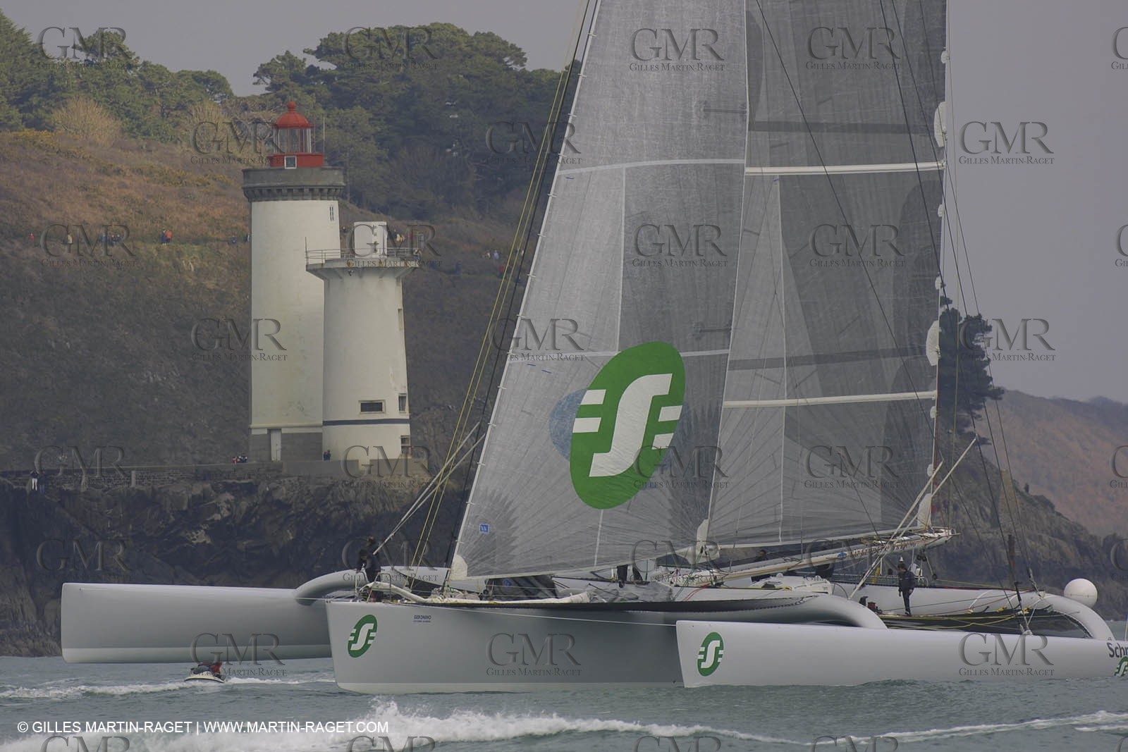 Geronimo - Jules Verne Trophy 2001 start - Brest