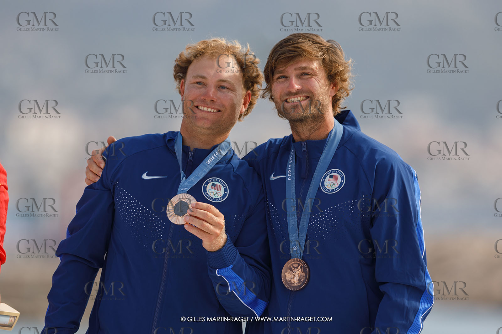 02 08 2024, Marseille (FRA), Paris 2024 Olympic Games, Sailing, Race Day 5, Medal ceremony for 49er FX and 49er