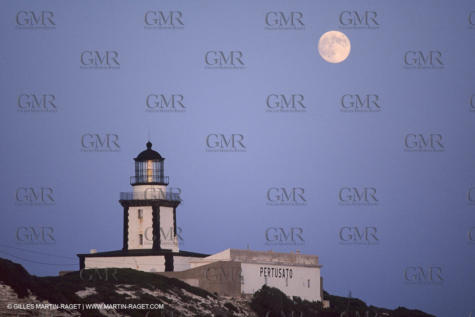 Phres, balises, semaphores, lighthouses, semaphoruses,