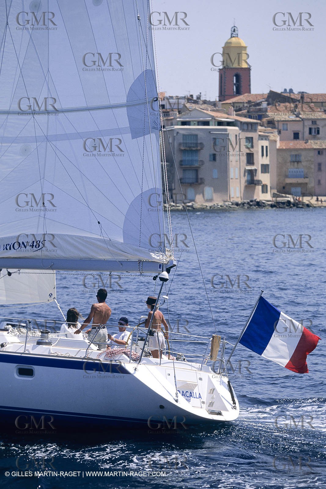 Sailing, cruising, people