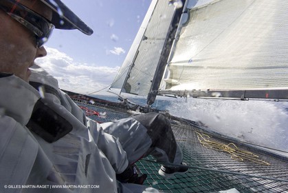 20 05 2008 - Valencia (ESP) - 33rd America's Cup - BMW ORACLE Racing - X40 in house racing