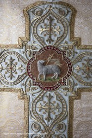 04 02 2013 - Marseille(FRA,13), Notre Dame de la Garde, Vêtements liturgiques