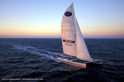 Trophée Jules Verne - Commodore Explorer