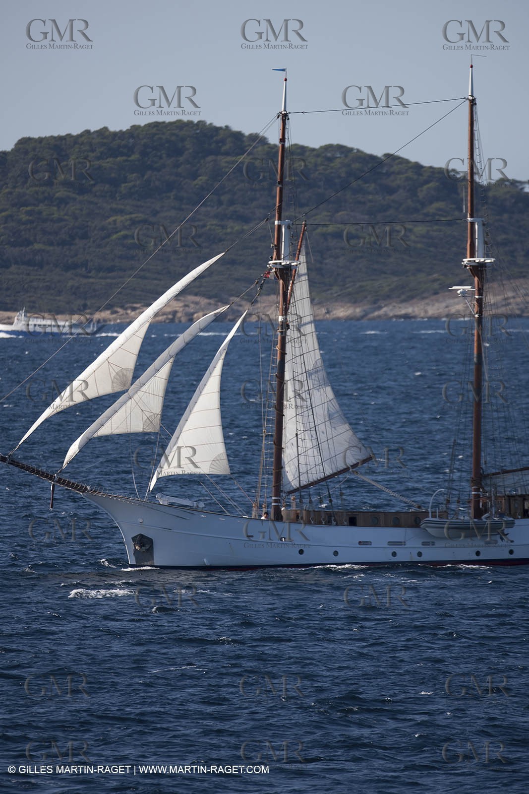 05 09 2009 - Hyères (FRA, 83) Hydroptère beat the overal sailing speed record with a run at 51,36 knts ( subjet to ratification by WSSRC)