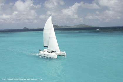 Cruising multihull sailing