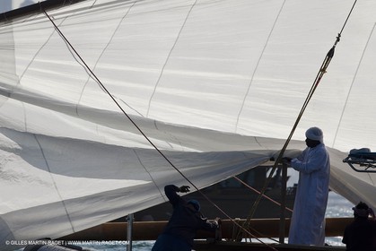 20 11 2010 - Dubai (UAE) - Dubai Louis Vuitton Trophy - Traditionnal dhow races for competing teams