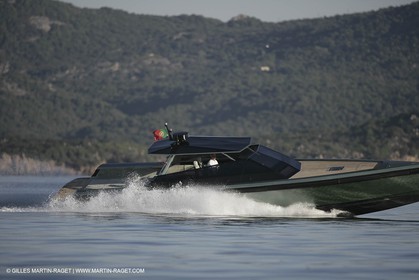 16 07 2007 - Portisco (Italie, Sardaigne) - Wally Power 47 millesime 2007