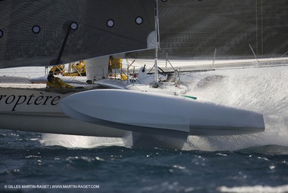 14 06 2008 - Toulon-Hyères (FRA,83) - 50 knots record attempt trials by l'Hydroptère