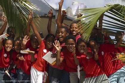 - Arrivée en Guadeloupe -  Classe Imoca - Route du Rhum 2002