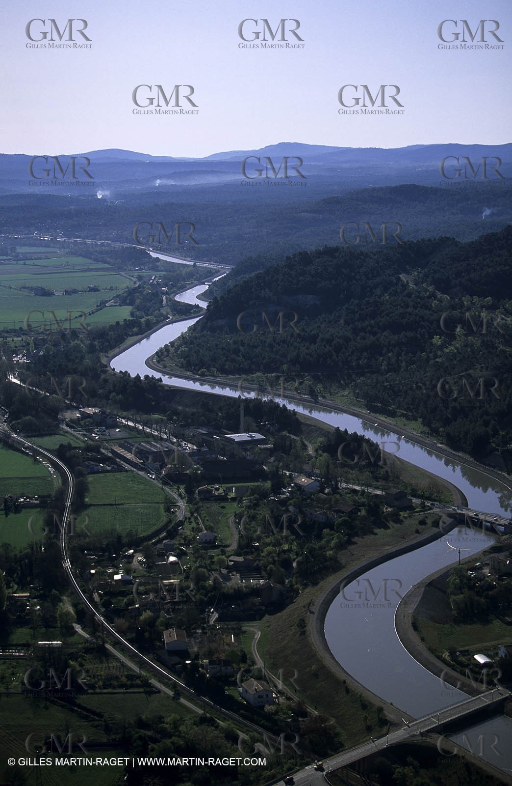 EDF channel nearby Meyrargues